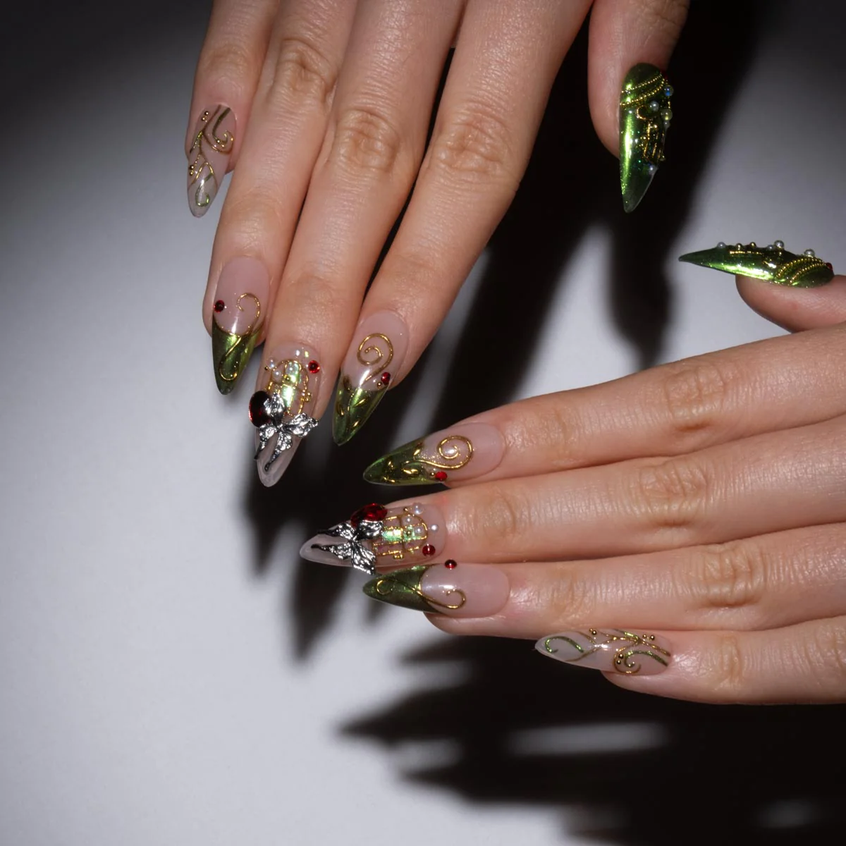 ELF & COBBLER - Image 5