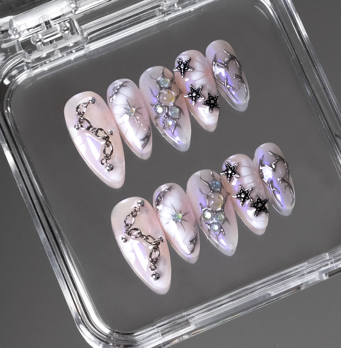 INTERSTELLAR - Image 5