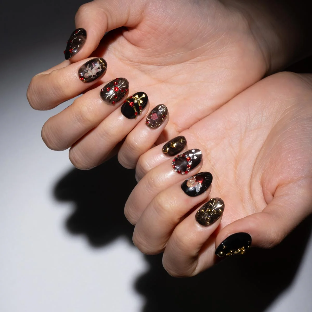 SILENT NIGHT - Image 4