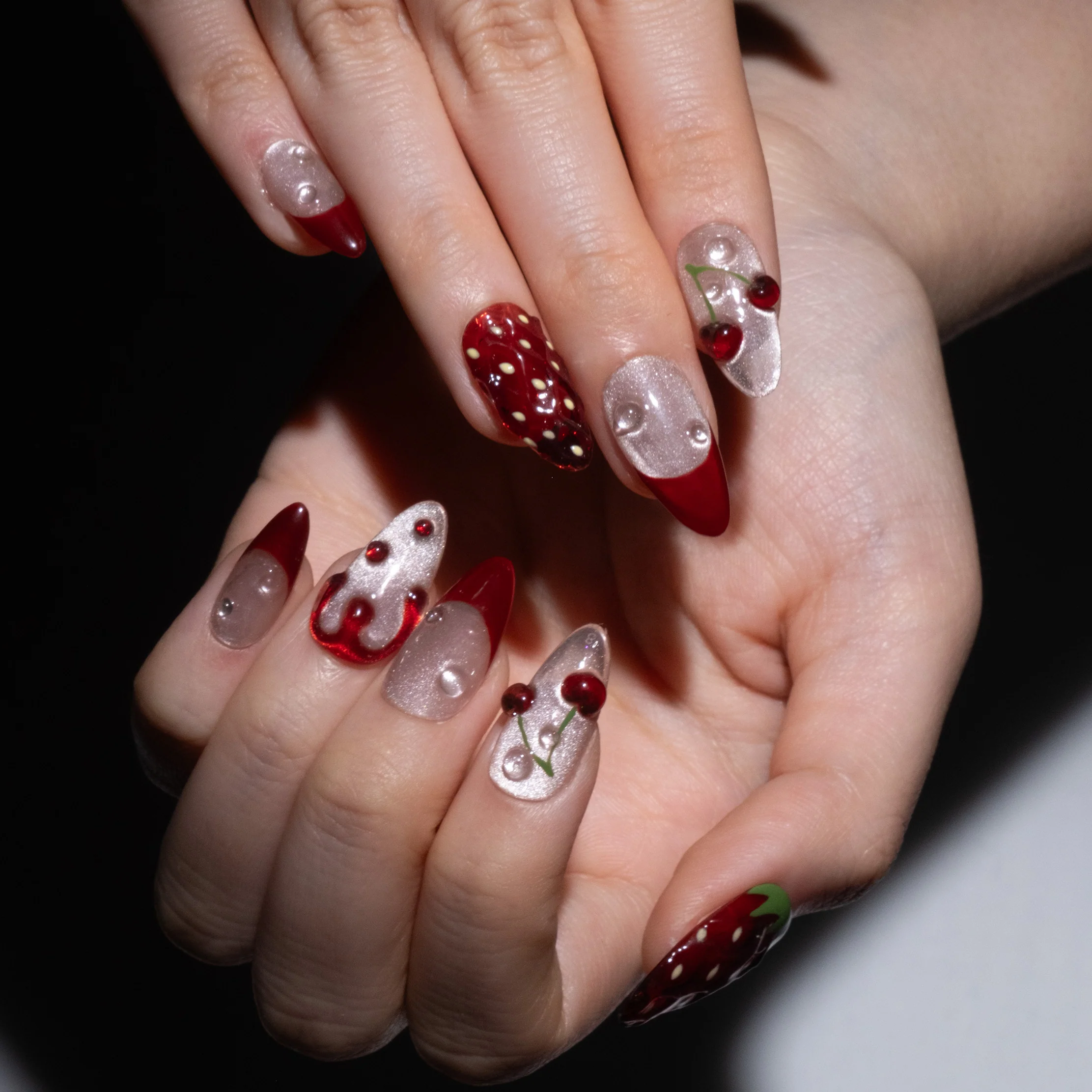 STRAWBERRY SANGRIA - Image 4