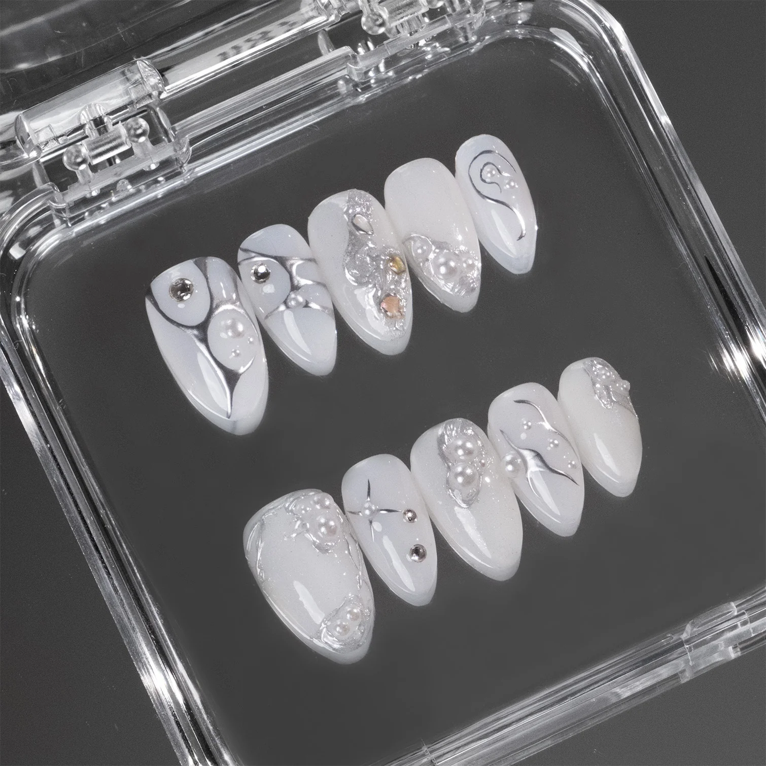 WHITE DWARF - Image 4